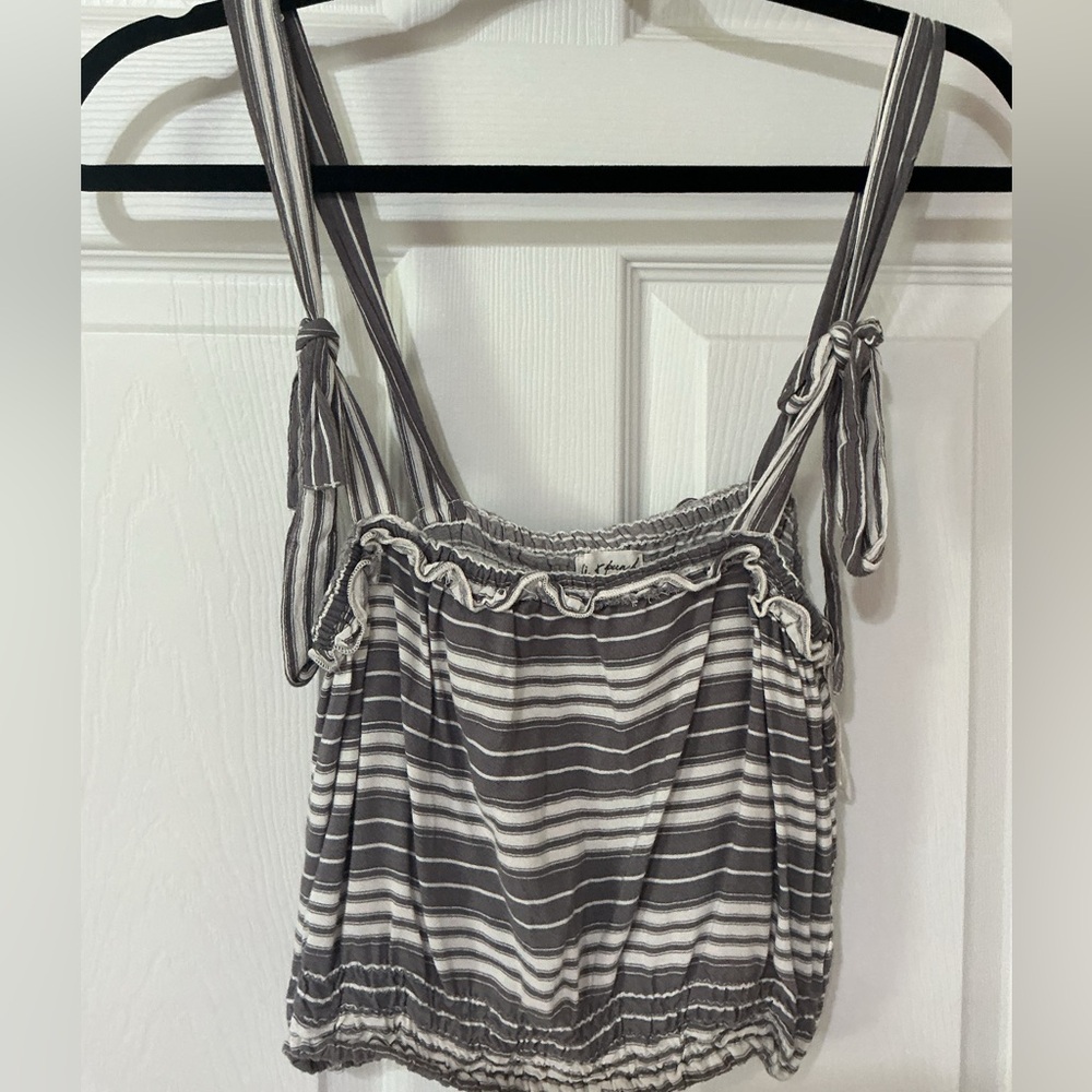 Kiwi & Punch Grey and White Matching Set - Pants and Crop Top - Picture 3 of 12